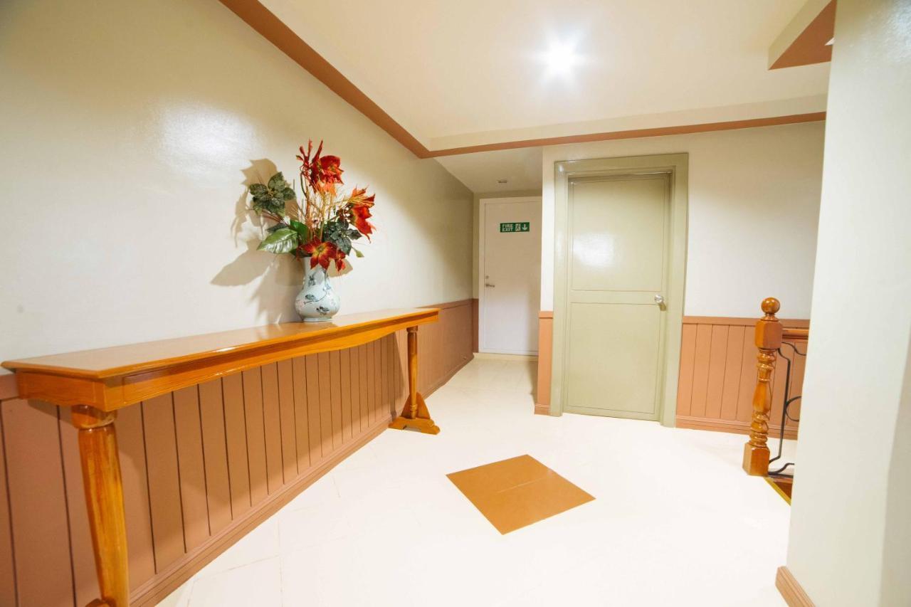 Davao City Reddoorz Plus Near San Pedro Cathedral מראה חיצוני תמונה